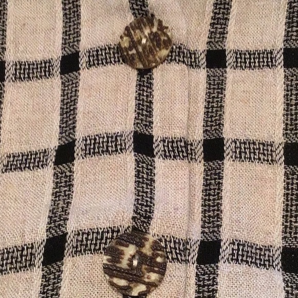 Women’s Pants Set. Size 12P. Navy pants tan & navy top w/ shoulder pads. - Picture 5 of 5